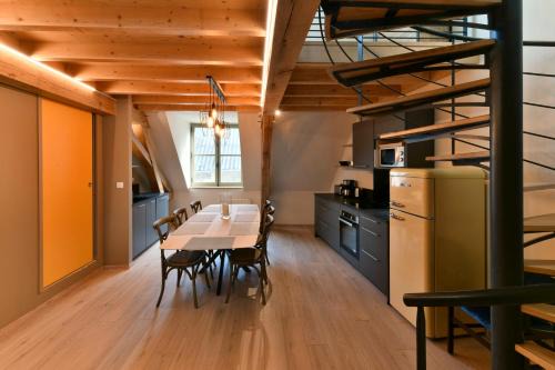 9 - Seigneurie Fouquet - Pesmacody