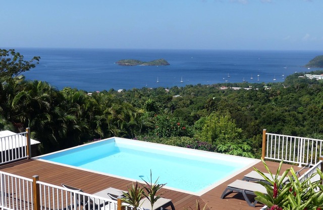 A Bouillante Malendure villa Macanao, comfortable, in a quiet area
