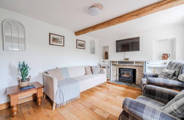 A charming and beautifully presented three-bedroom old miners cottage