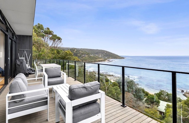 A comfortable and convenient way to enjoy the stunning scenery and relaxed lifestyle