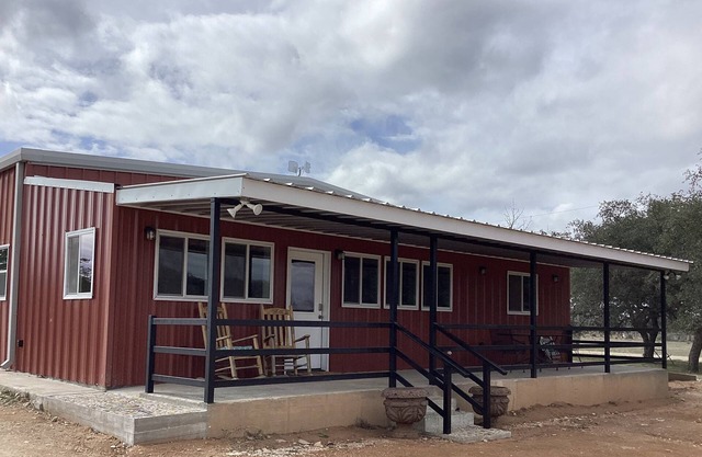 A cozy barn-dominium in rural Texas with an easy walk to Llano River access.