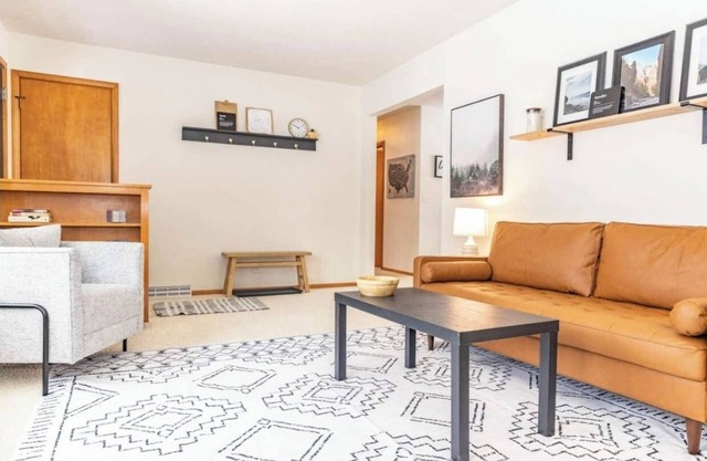 A Cozy Updated 3 Bedroom Home!