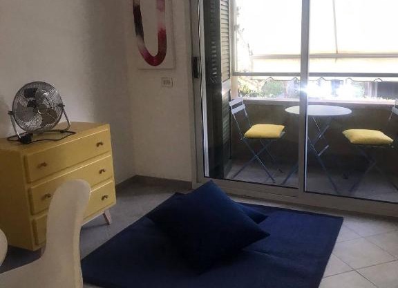 "a due passi dalla spiaggia"