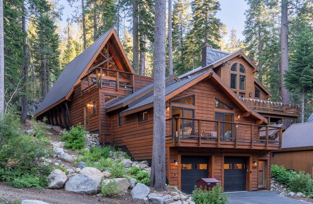 A-Frame Retreat near Donner Lake
