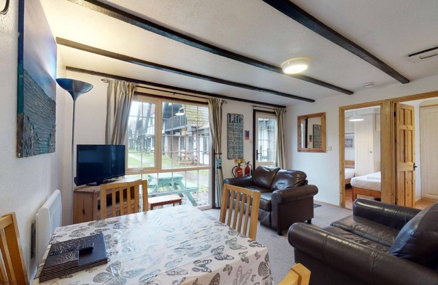 A great location for families, with on site facilities which include a pool, playground and shop.