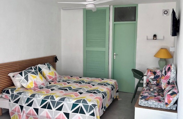 A haven of peace in the heart of the Marina, ideally located for discovering Guadeloupe.