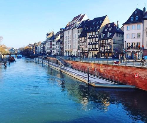 A L'ill - Apparts & Studios Strasbourg Hyper Centre