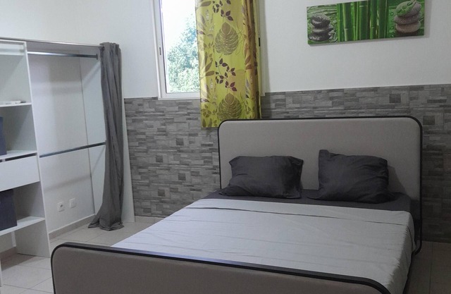 A LA Campagne : Haut DE Villa Equipee, Spacieux, Tout Confort