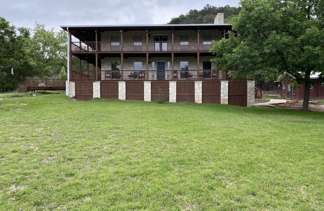 A Little Patch of Heaven in the Texas Hill Country!
