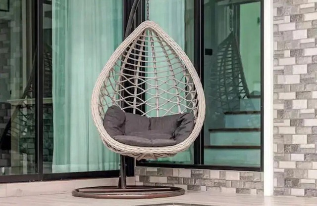 A luxury Pool villa for Friends & Family 5 Bedrooms pet friendly