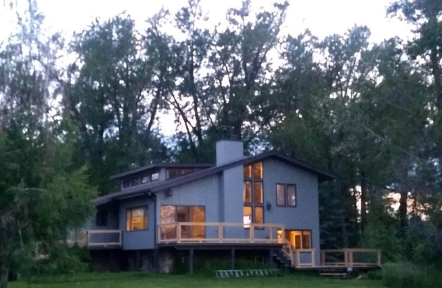A Montana Island Getaway Home