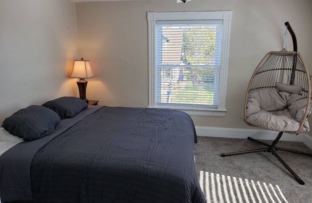 A newly renovated house in the heart of Hamilton - 5 minutes from Spooky Nook!