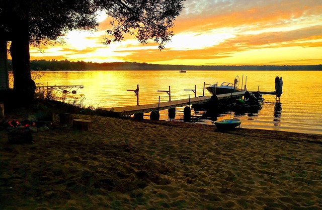 A Perfect lake front Cottage