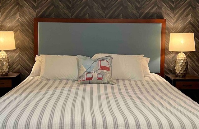 A private room hotel like next to Greek Peak