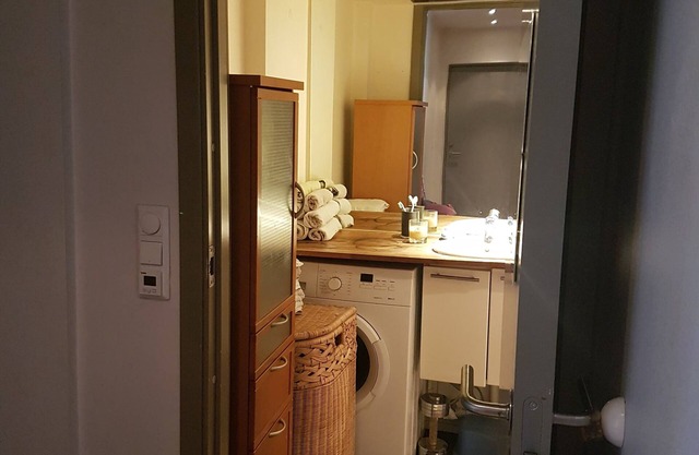 A retro getaway in the heart of OsLove.
