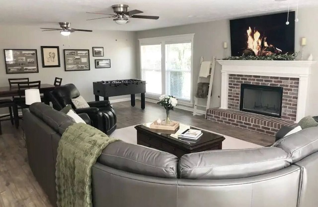 A Safe and private retreat/Red Roof Retreat/Ft. Benning/Callaway/Columbus