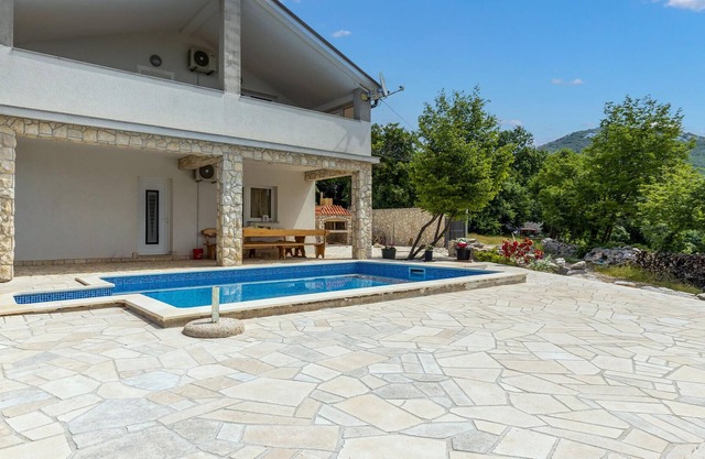 A simple but particularly lovingly furnished cottage in Bater, a village with few houses and surroun