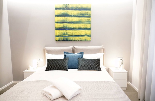 A stone's throw from Via Toledo - Naples