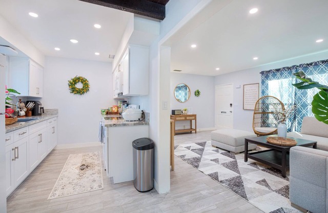 A Tranquil Retreat near Disneyland and SoCal Gems