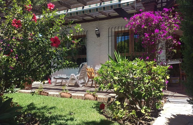 A very secluded private 3 bedroom detached Villa right in the heart of Calahonda