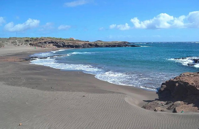 Abades Beach Houses by EstrellaDelNorte