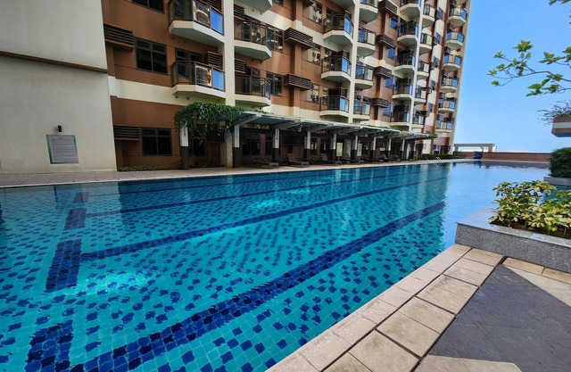 Abode @The Radiance Manila Bay. nMake your stay feel like home.