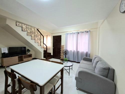 Abode86 Transient House-PGT