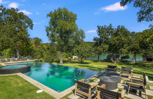Above Sapphire | LakefrontI Casita | Pool&Spa ILake Beach IDock