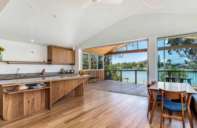 Absolute waterfront, 3 story beach house. Walk to everything.