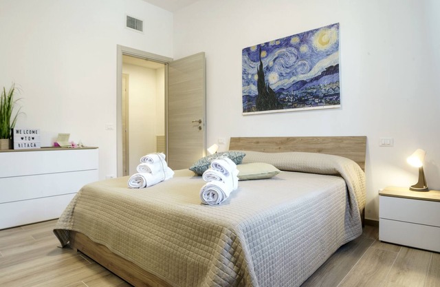 Accogliente appartamento, con ampio giardino a 400 metri dal mare