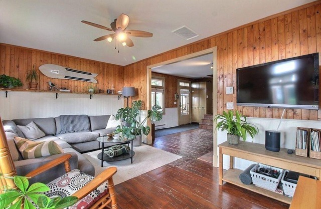 Accueillant chalet entre village et montagnes (Mont-Sainte-Anne)