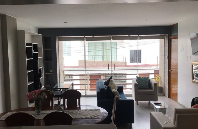 Acogedor Departamento en 1 Piso con Cochera