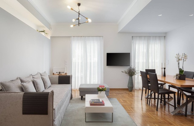 Acropolis Vibe Residence