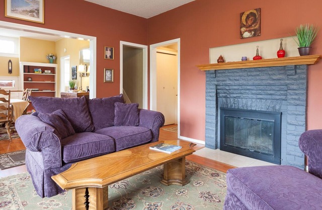 Adorable Cottage in the Heart of Hood River, A/C, Mtn & River Views!