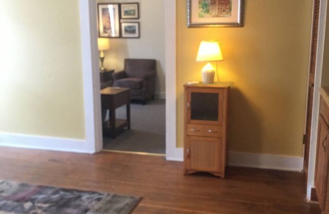 Adorable Unit in Historic Maysville