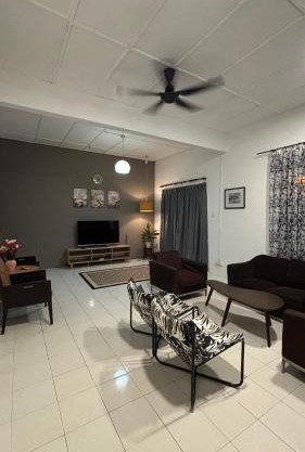Adrabayu's Homestay