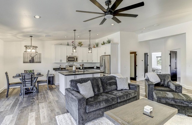 Adventure Payson from Knotty R&R Apartment
