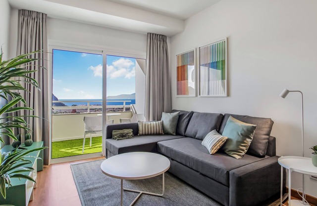 Agaete Shine Suites 301