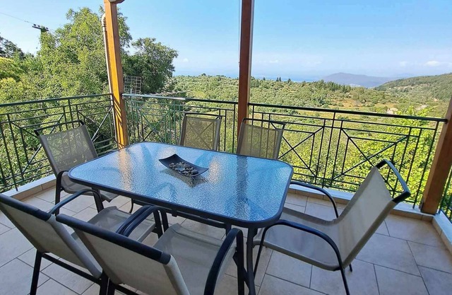 Agnandio maisonette is suitable for families or groups, it hosts up to 7 people