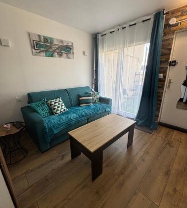 Agréable studio avec terrasse