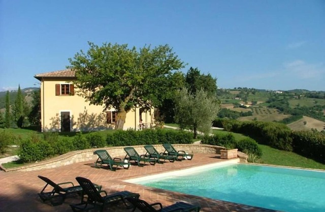 AGRITOURISM CHESTNUT HIGH MEDLAR