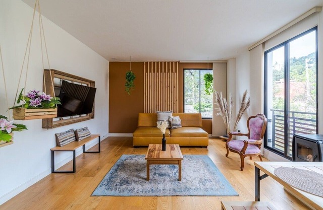 |Ahead| Elegant 2BR @La Candelaria with Laundry