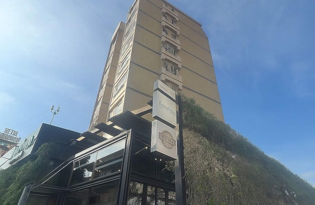 Aigue Marine Beachfront - Splendid View Chalets on Jounieh Bay