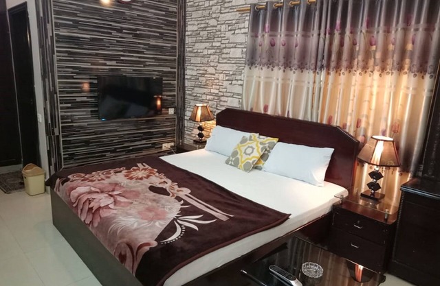 Al-Raheem Guest House