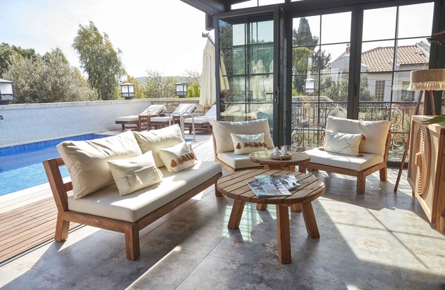 AlaBora Hotel - Alaçatı