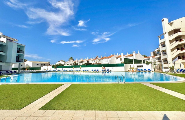 Albufeira SKY Light With Pool by Homing