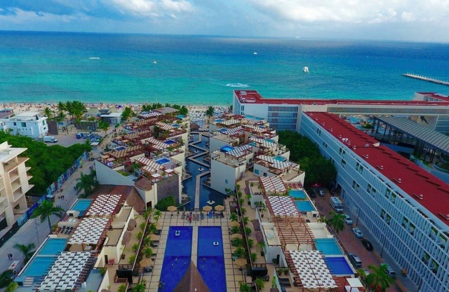 Aldea Thai by AR Vacations