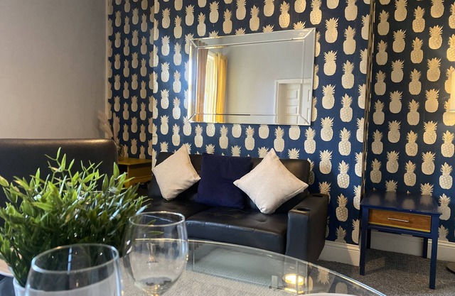 Alexander Apartments Saltwell Park