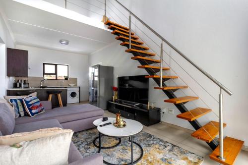 Alimamaspaces The Captain's Cabin