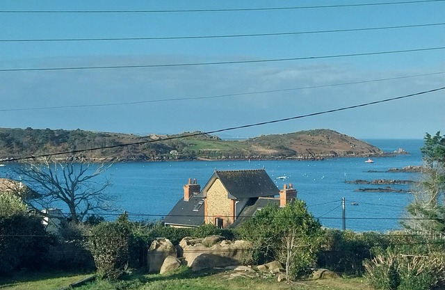 ALL COMFORT 3*, 5min from the BEACH and shops, SEA VIEW, QUIET AREA